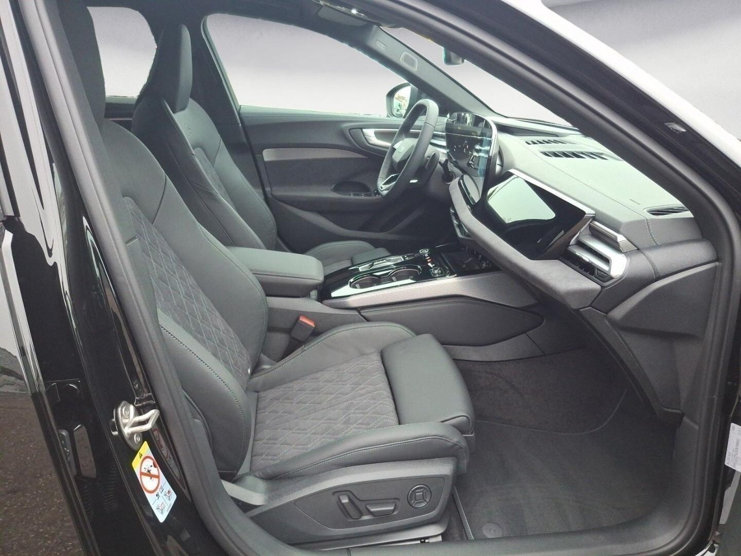Bild über Audi A5 Avant TFSI S tronic - für weitere Informationen kontaktieren Sie den Audi Partner