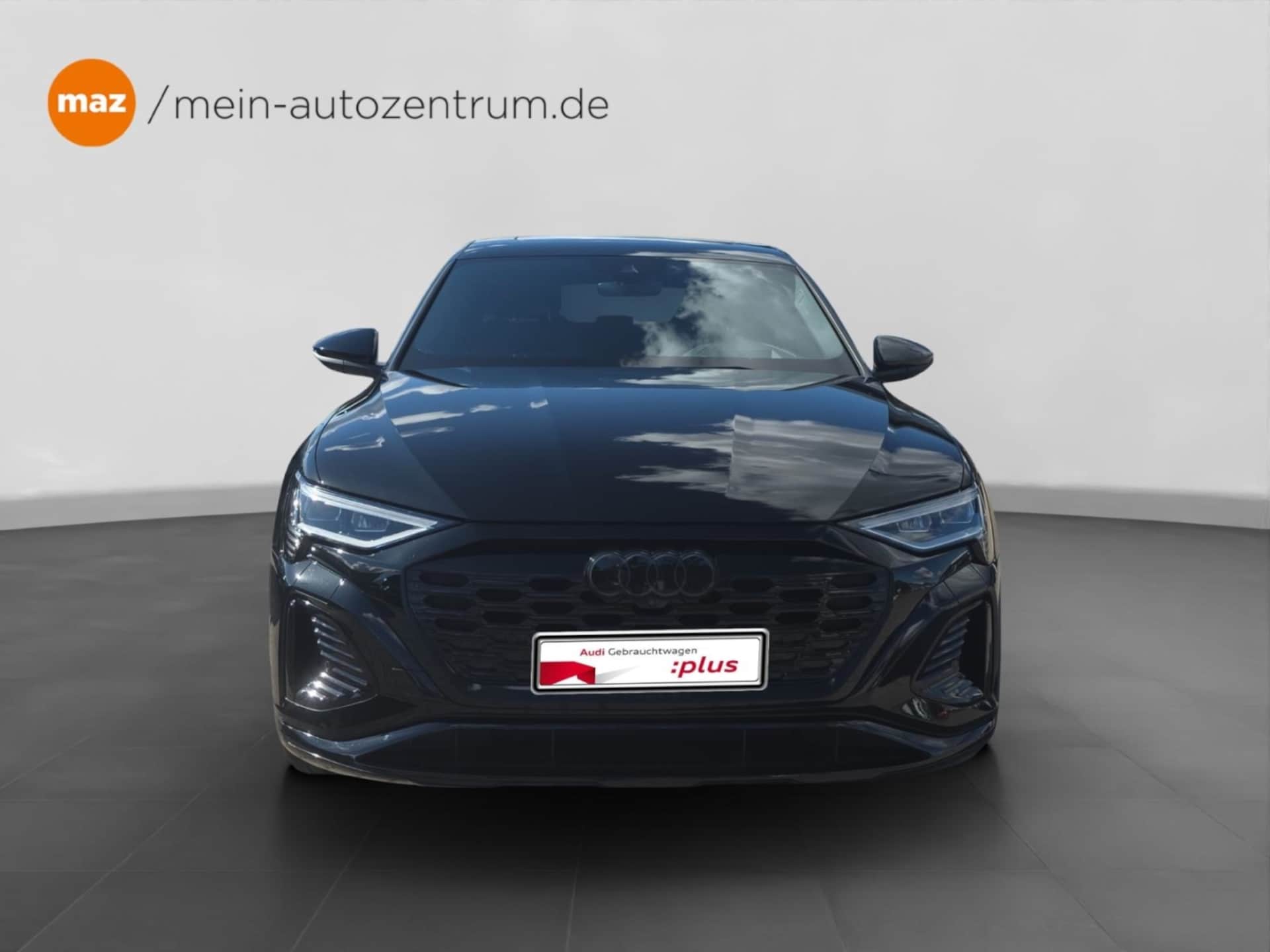 Audi Q8 Sportback e-tron S line