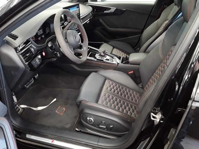 Image about Audi RS 4 Avant TFSI quattro tiptronic