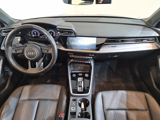 Audi A3 40 TFSI 150 204 kW hp S tronic 8
