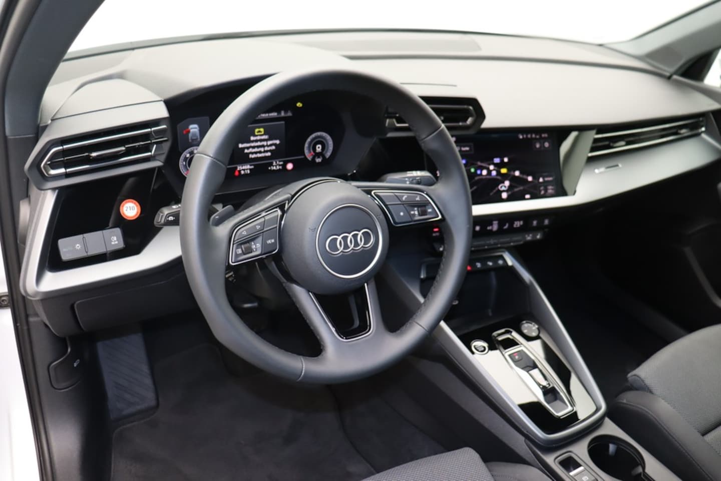 Bild über Audi A3 Sportback S line 35 TDI S tronic - für weitere Informationen kontaktieren Sie den Audi Partner