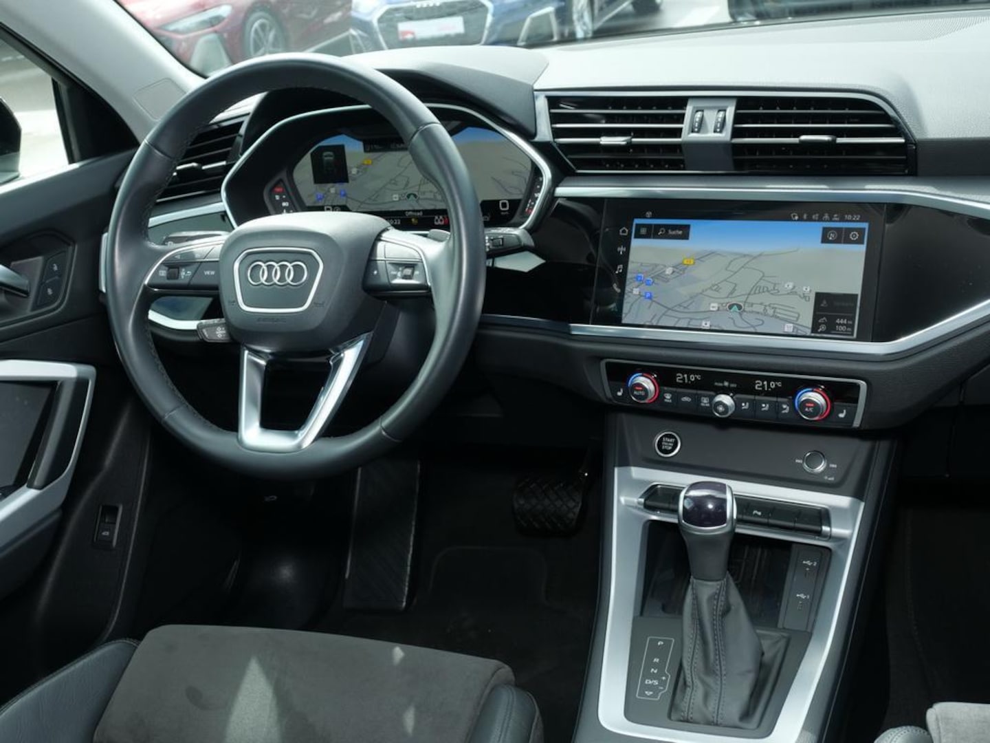 Bild über Audi Q3 S line 35 TFSI S tronic - für weitere Informationen kontaktieren Sie den Audi Partner