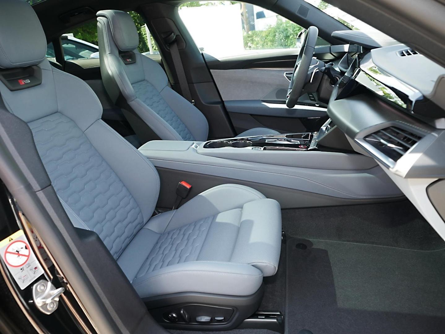 Image about Audi RS e-tron GT e-tron quattro
