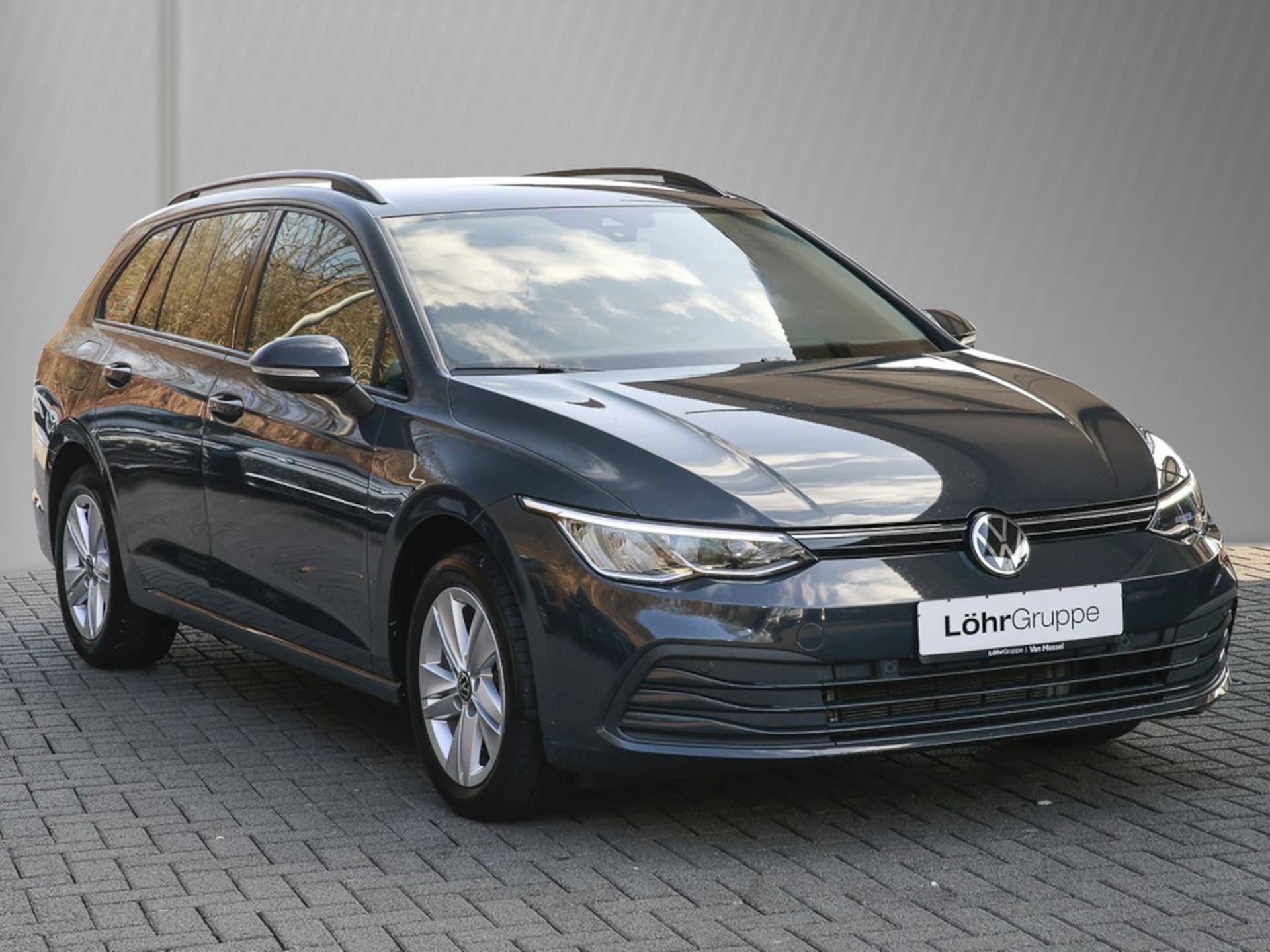 Volkswagen Golf Variant Life