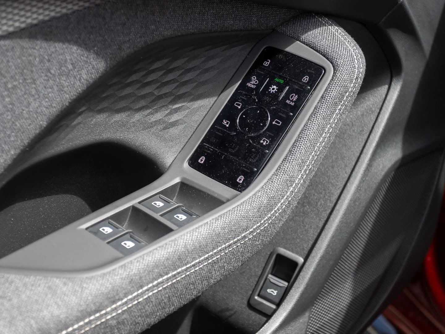 Bild über Audi A5 Avant TDI 150 kW S tronic - für weitere Informationen kontaktieren Sie den Audi Partner