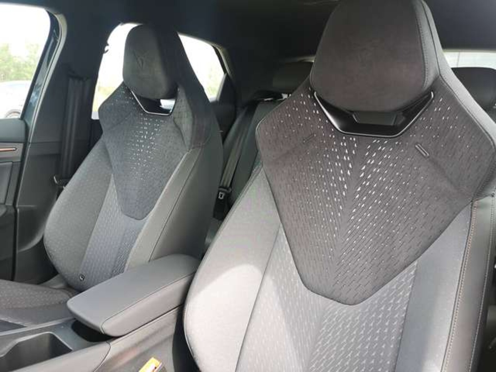 CUPRA Raval – Bild 9