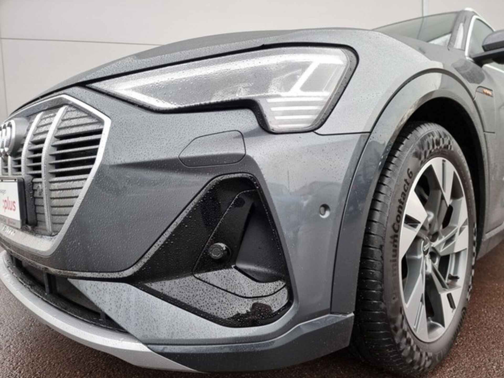 Audi e-tron Sportback S line