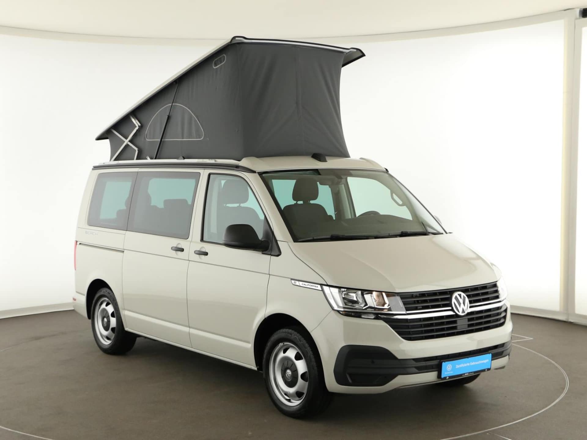 Volkswagen T6.1 California Beach