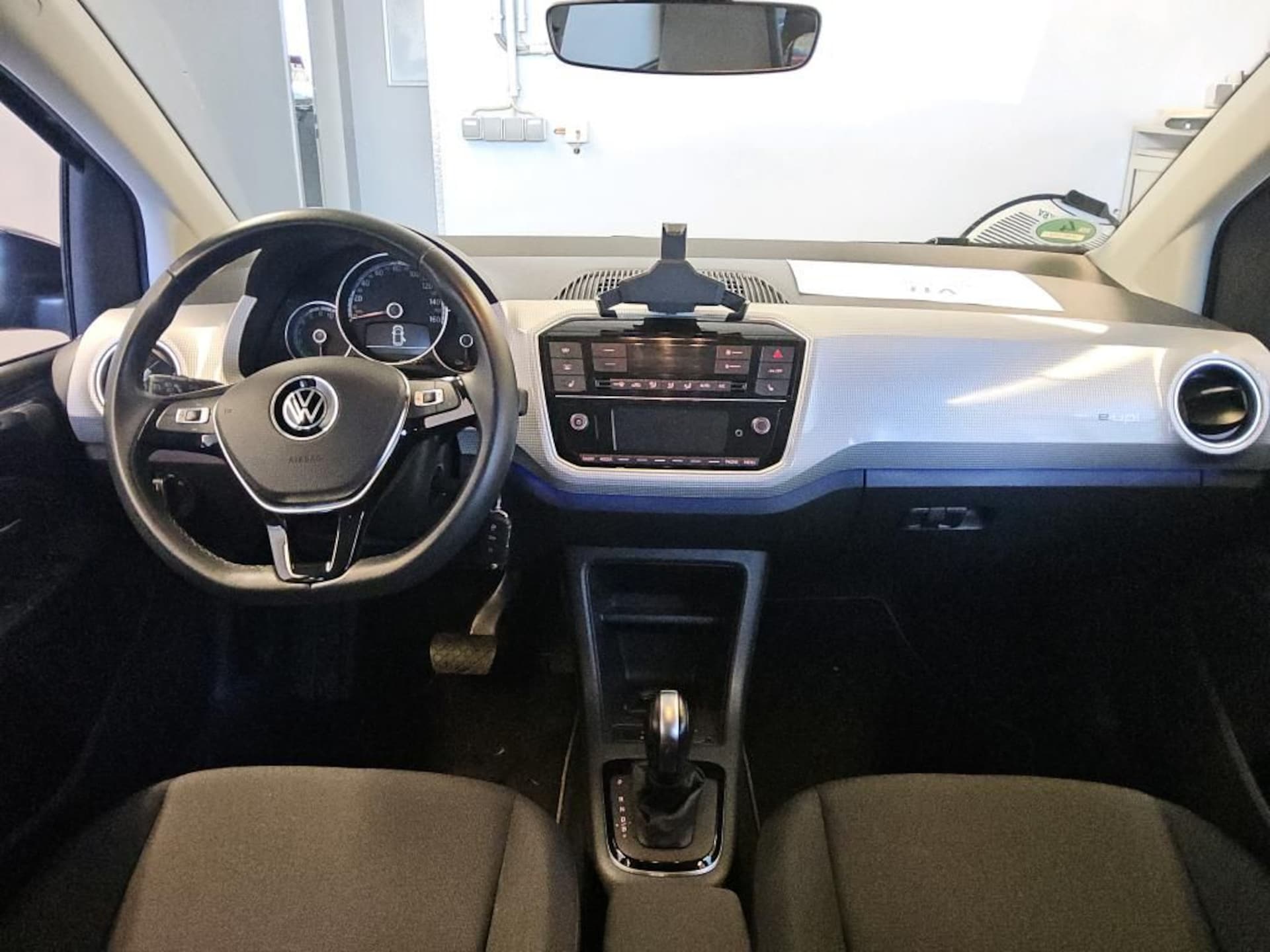 Volkswagen e-up! Style "Plus"