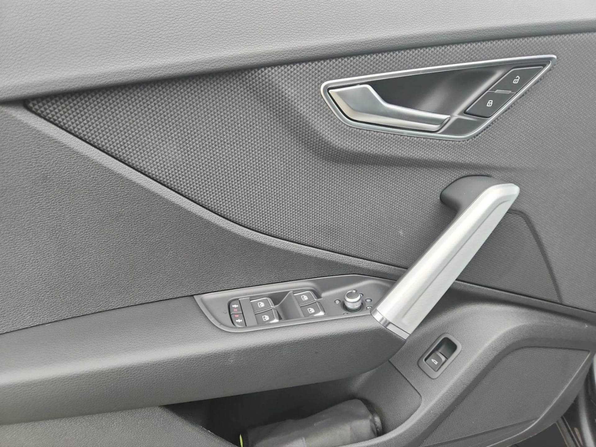 Audi Q2 S line