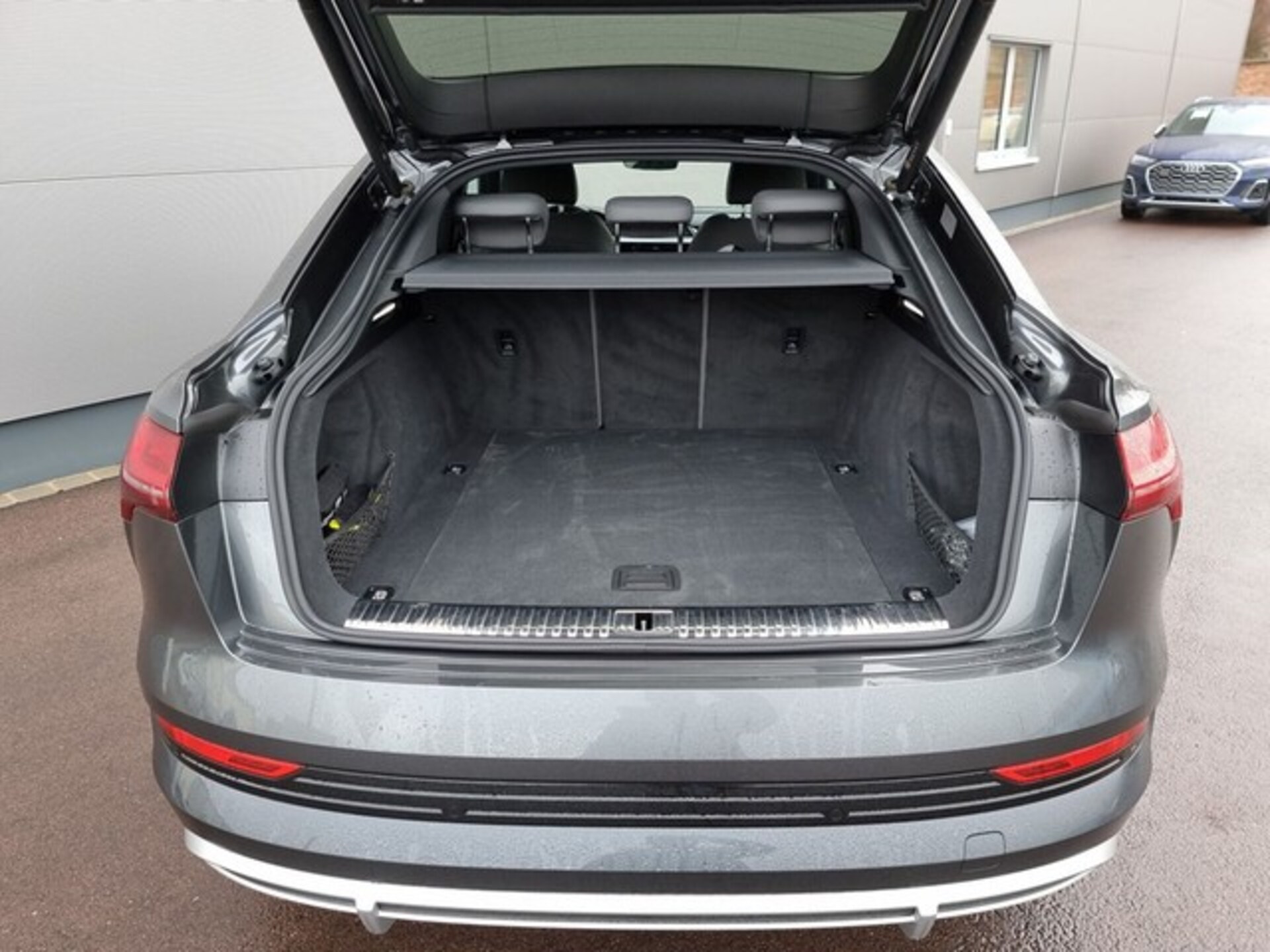 Audi e-tron Sportback S line