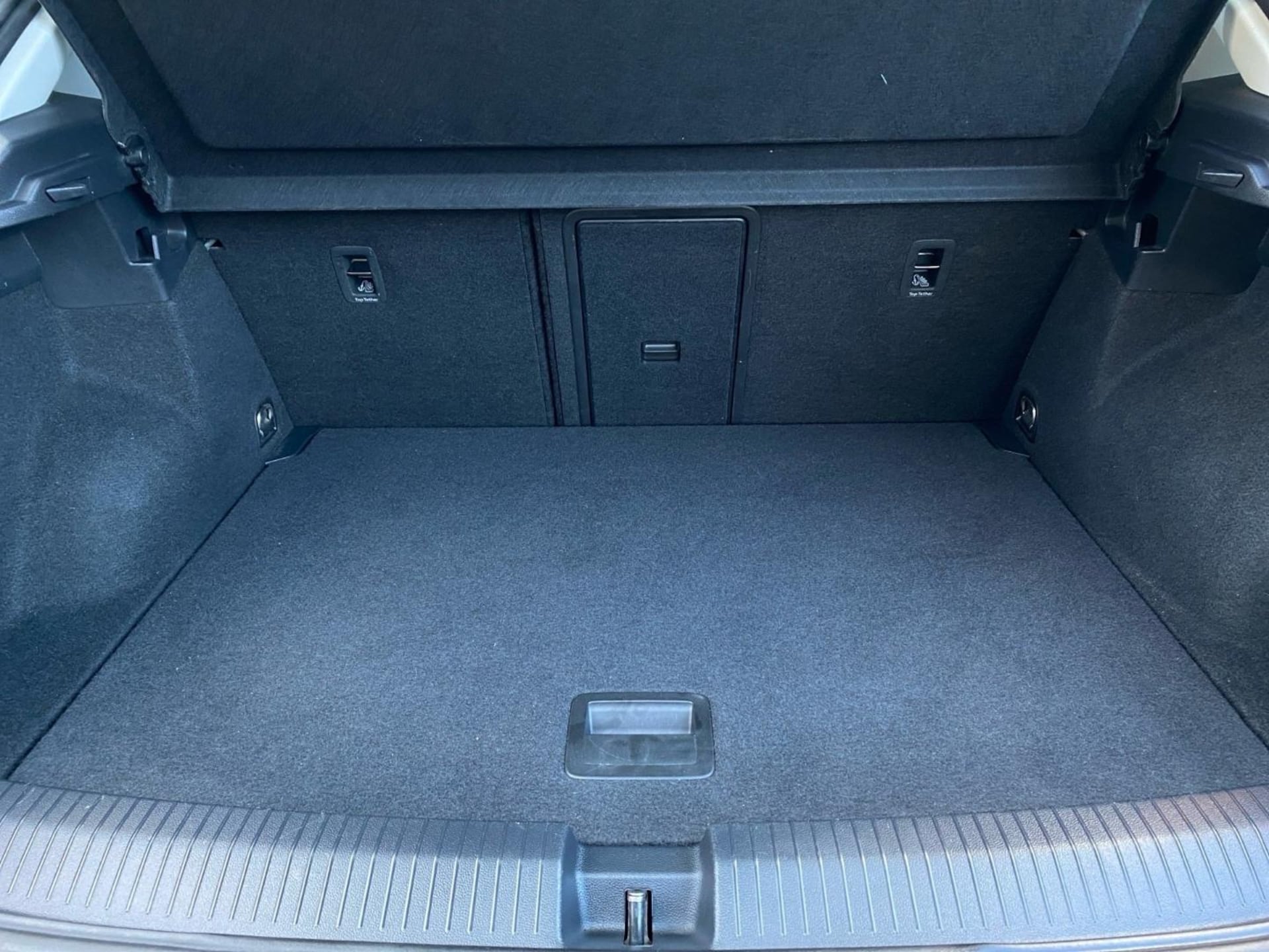Volkswagen T-Roc Active