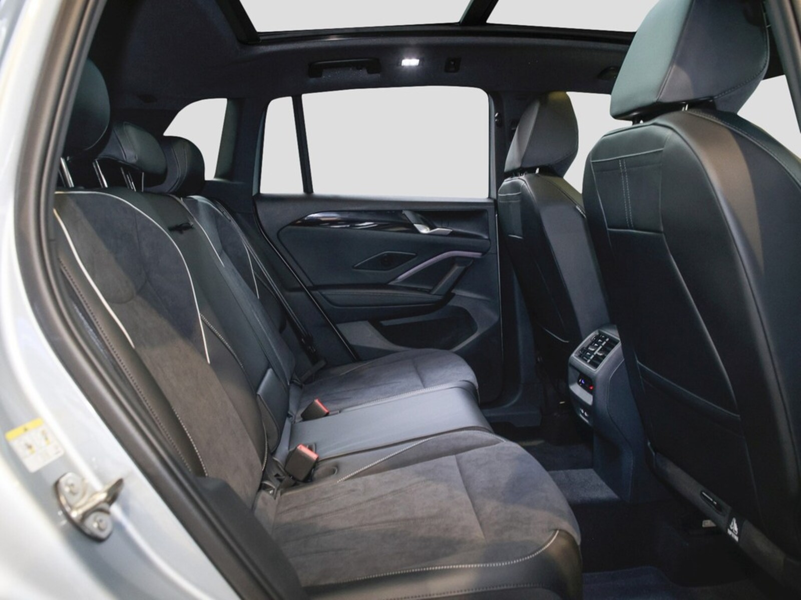 Volkswagen Tiguan – Bild 10