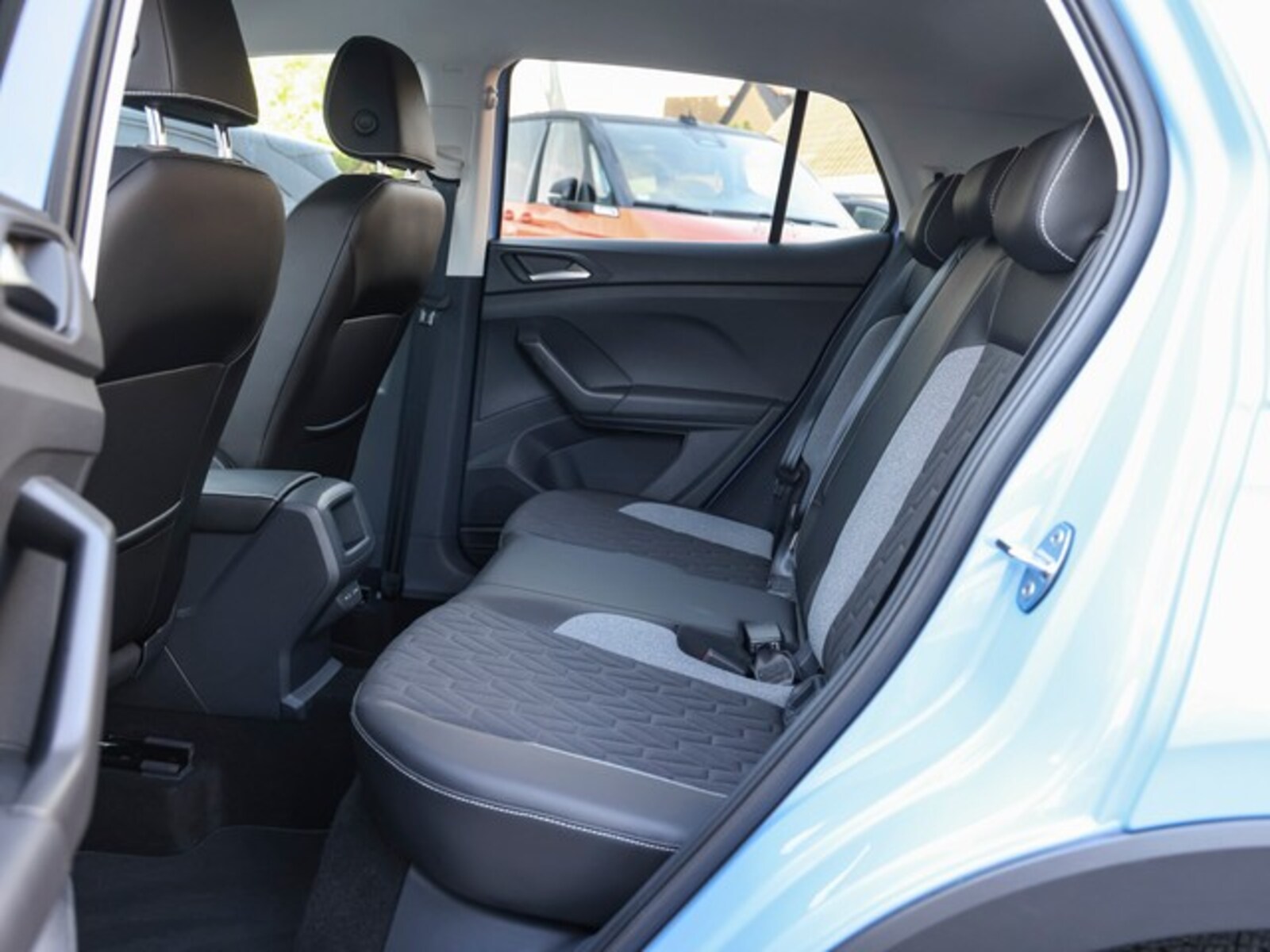 Volkswagen T-Cross – Bild 4