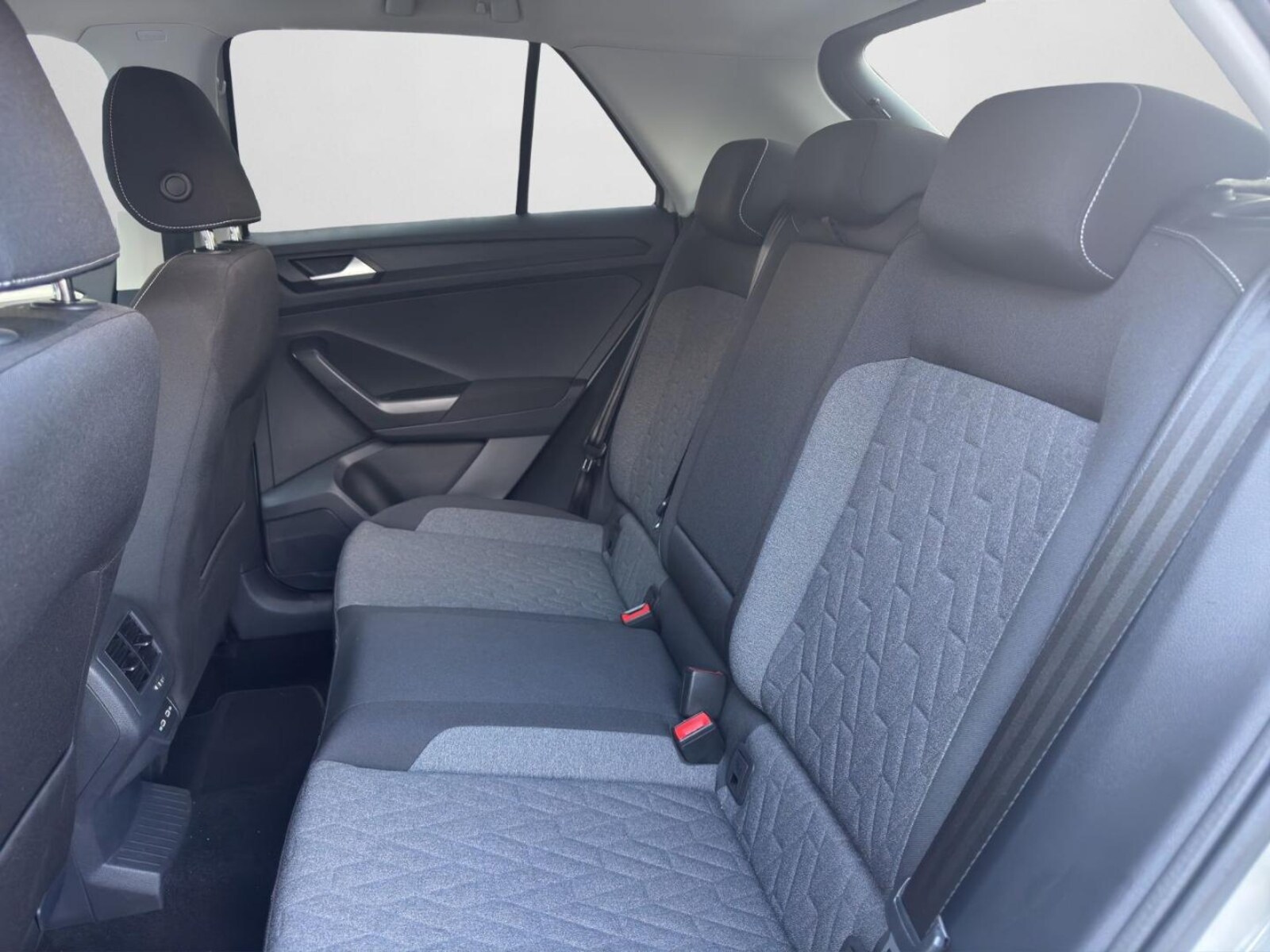 Volkswagen T-Roc – Bild 14