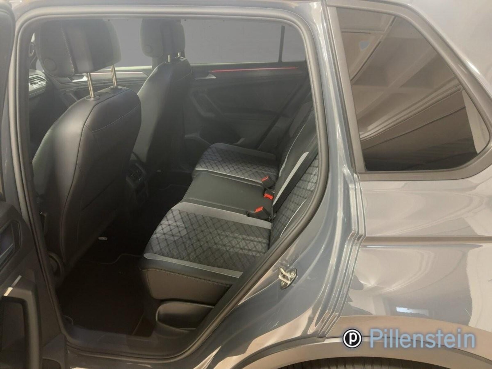 Volkswagen Tiguan – Bild 8