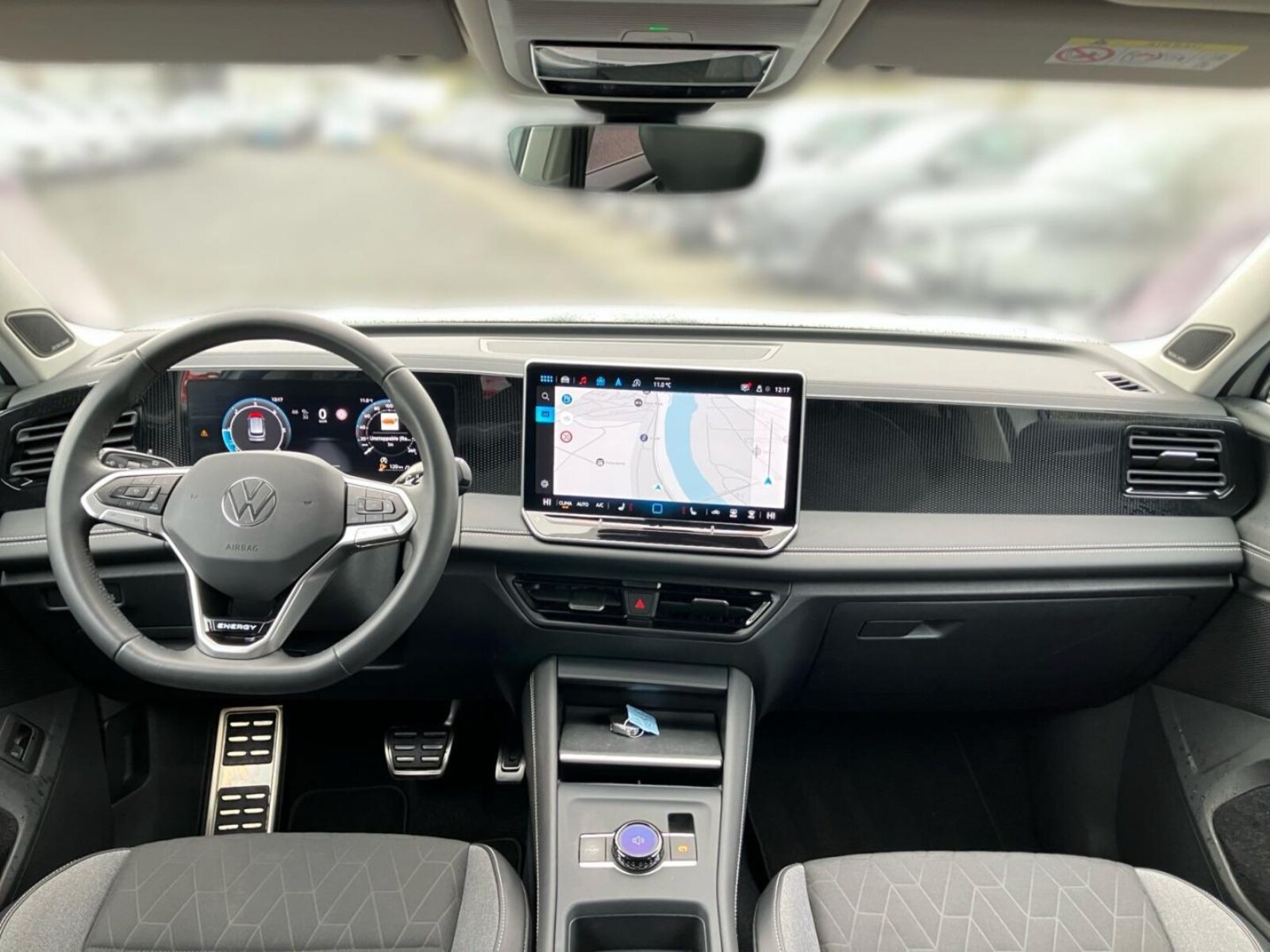Volkswagen Tiguan – Bild 11