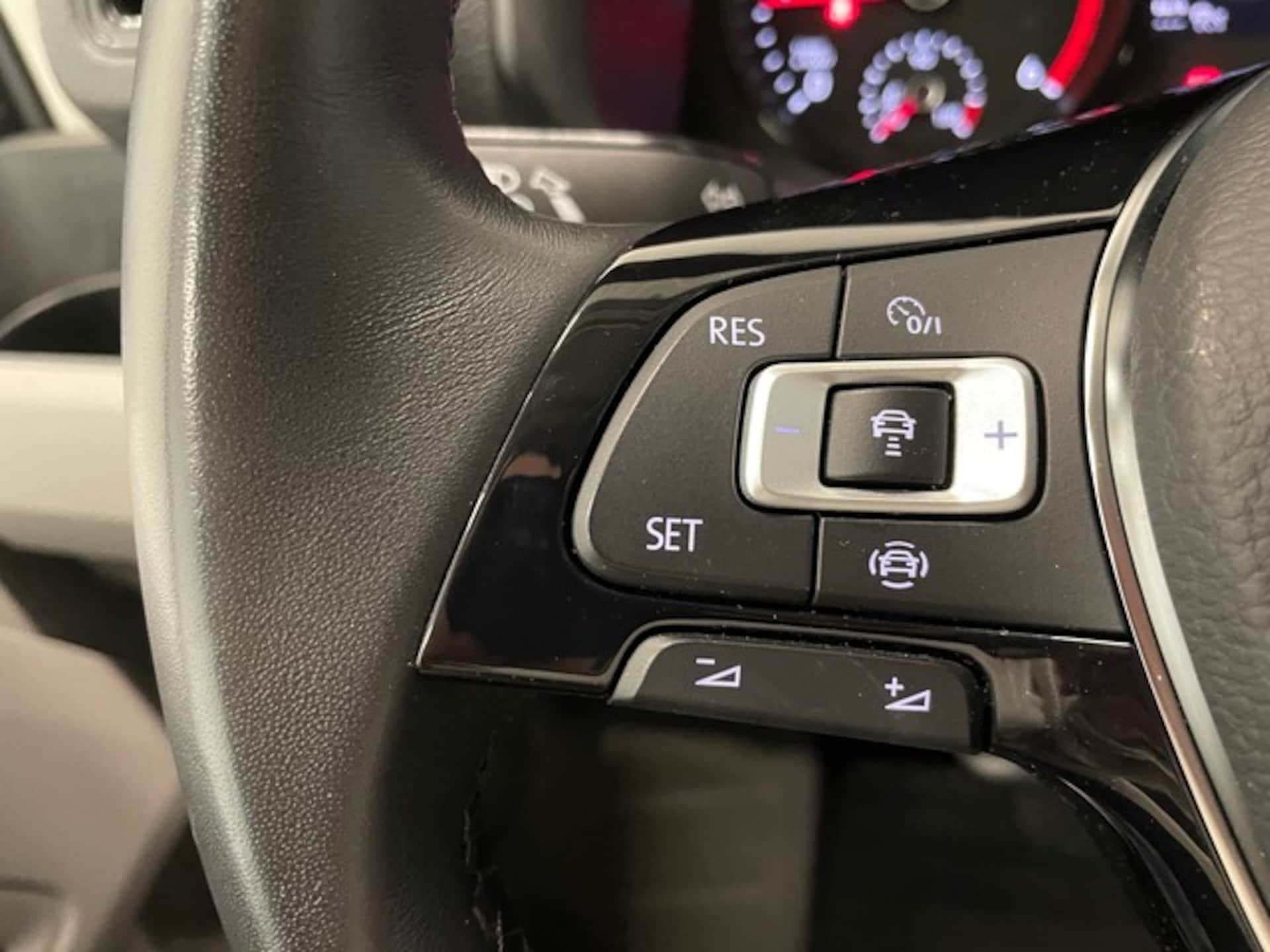 Volkswagen Grand California 600