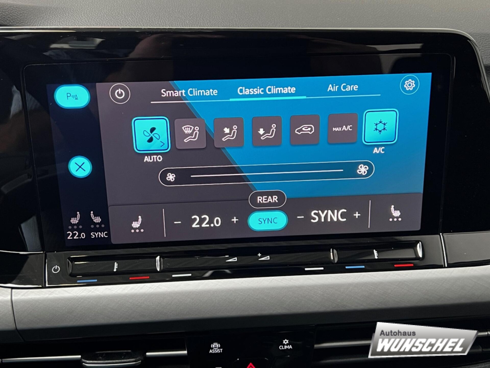 Volkswagen Golf Life