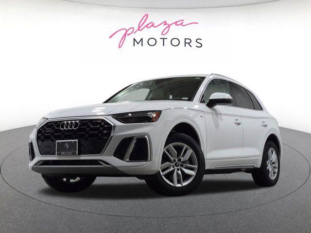 2023 Audi Q5 45 Premium's photo