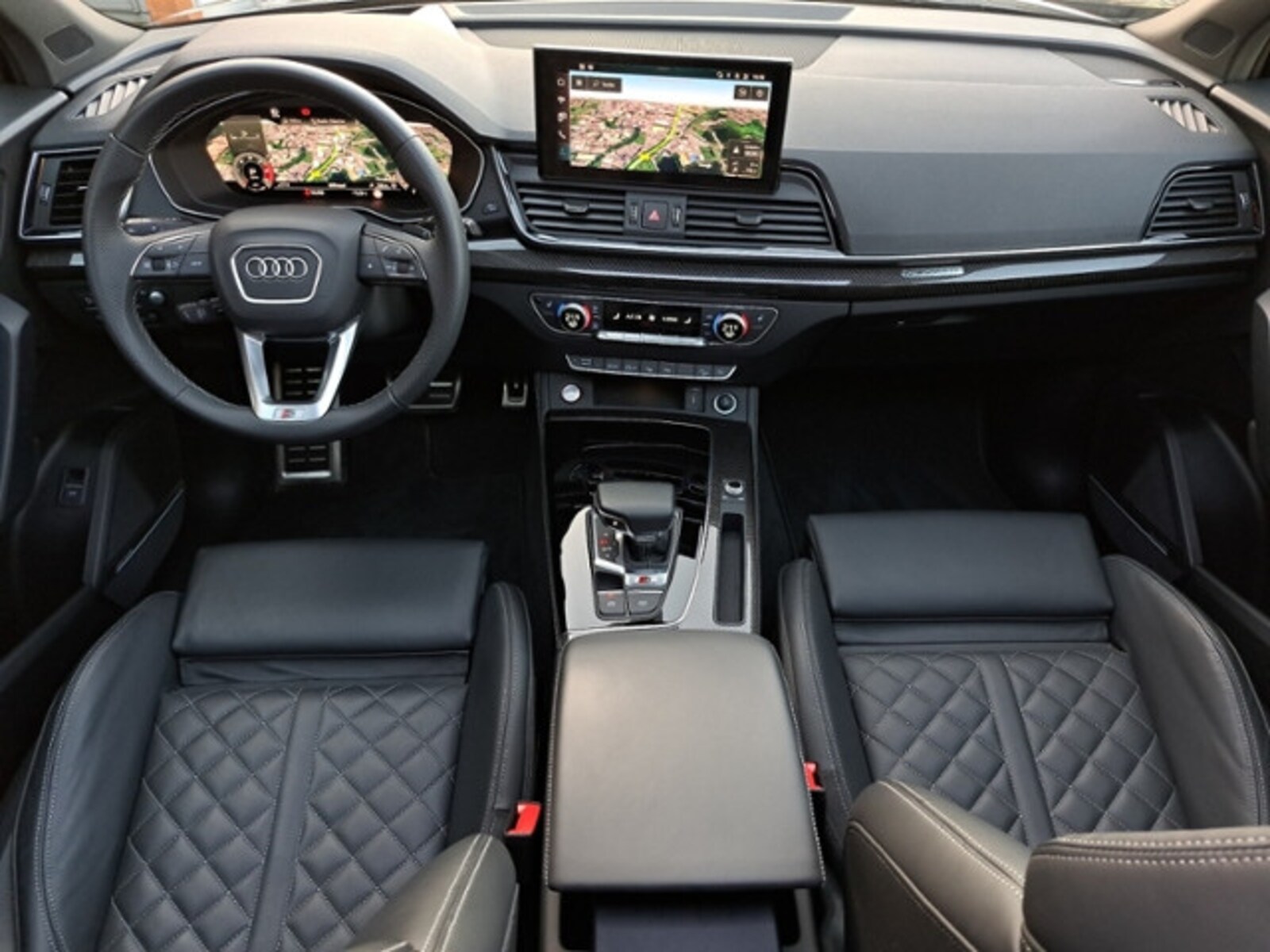 Audi SQ5 – Bild 13