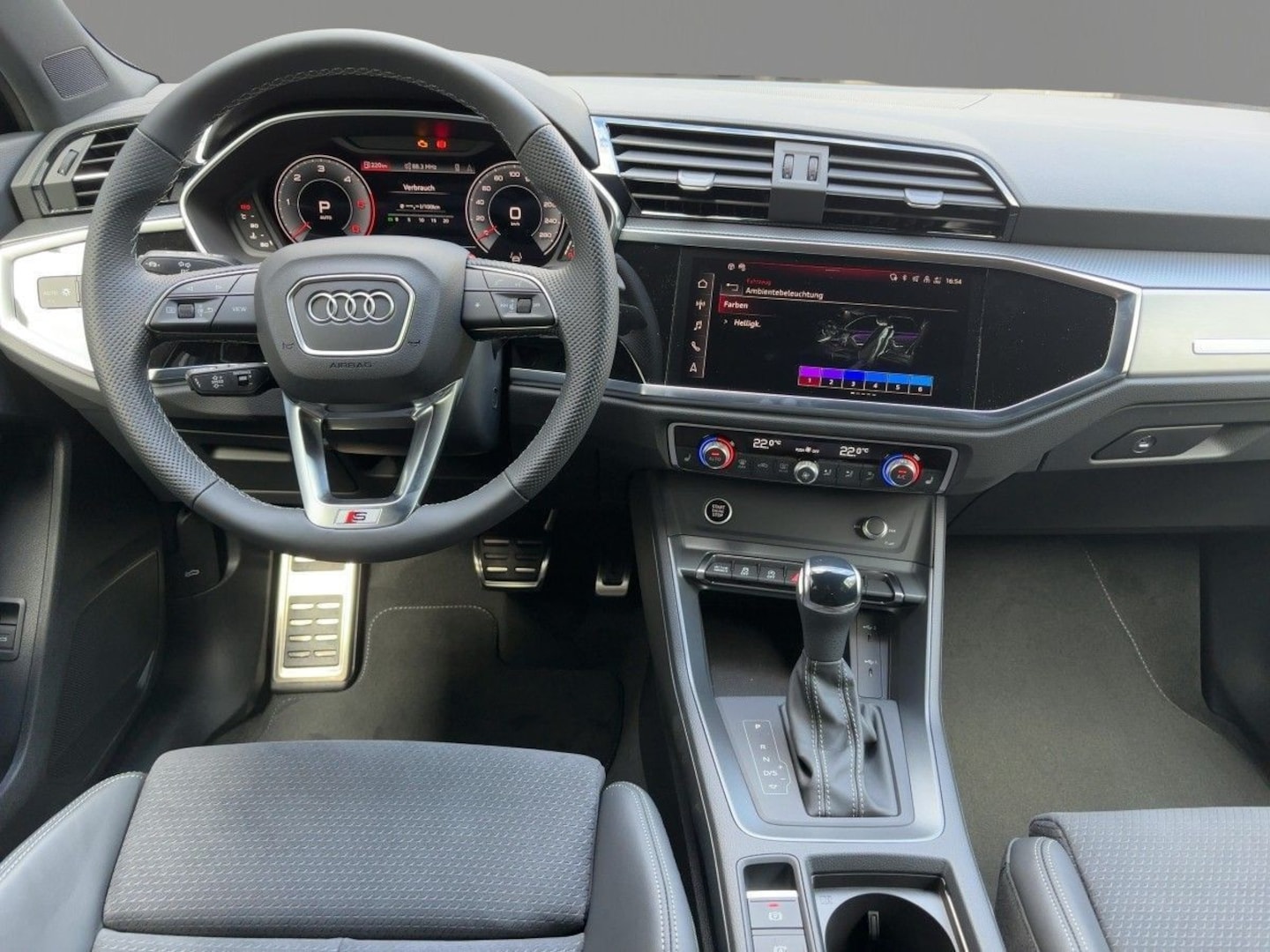 Bild über Audi Q3 Sportback TDI 110 kW S tronic - für weitere Informationen kontaktieren Sie den Audi Partner