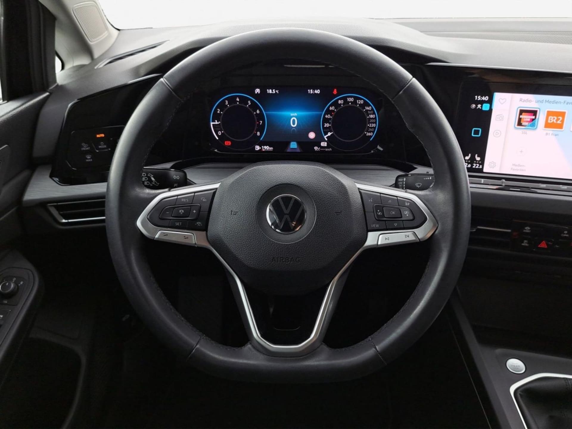 Volkswagen Golf Style