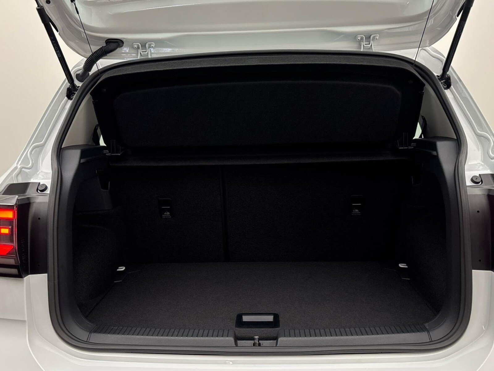Volkswagen T-Cross – Bild 13