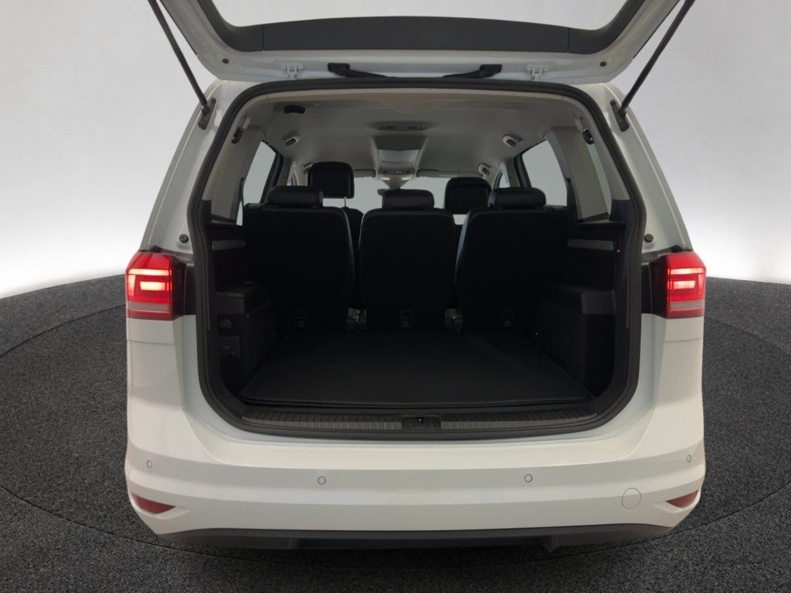 Volkswagen Touran – Bild 10