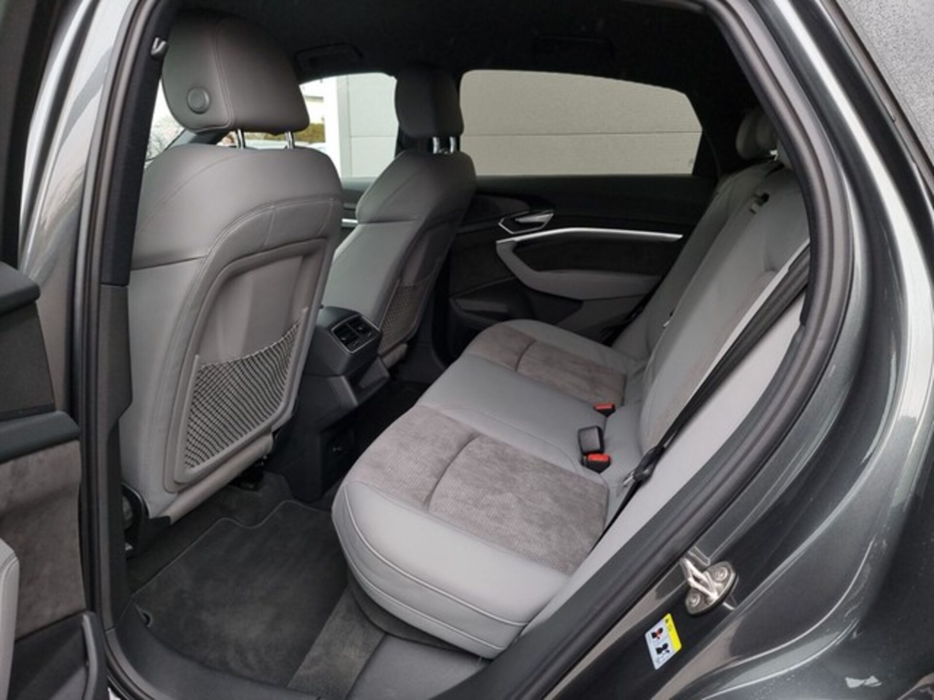Audi e-tron Sportback S line