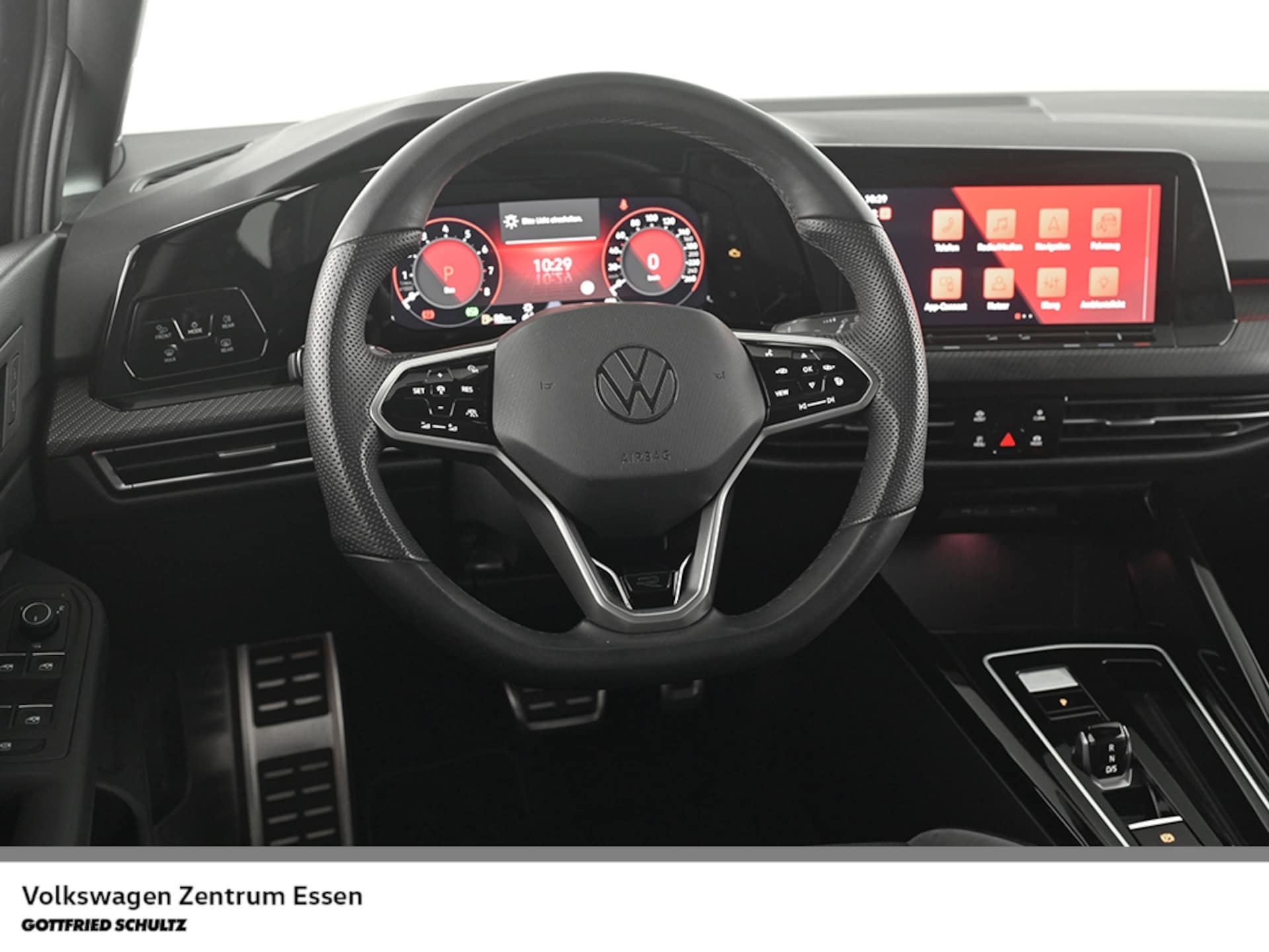 Volkswagen Golf R-Line