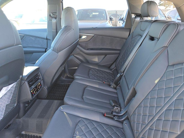 2026 Audi SQ7 Premium Plus - Photo 14
