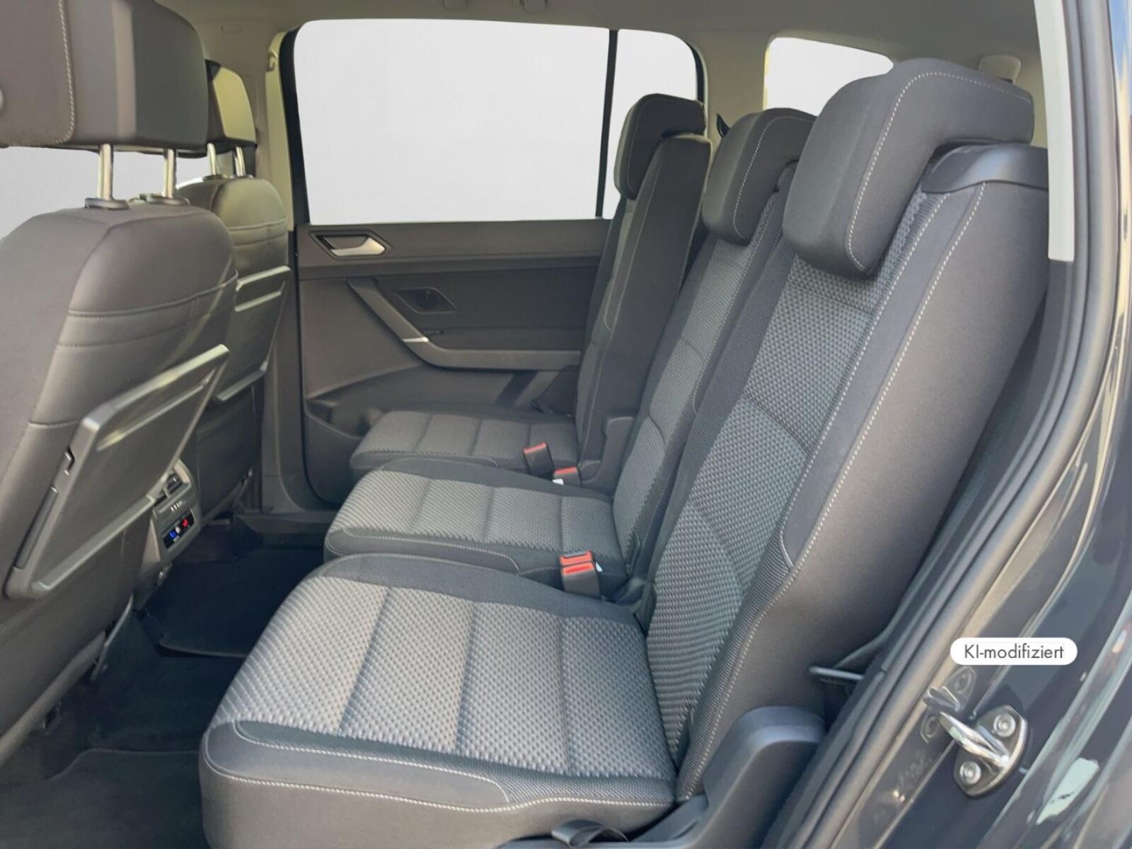 Volkswagen Touran – Bild 14