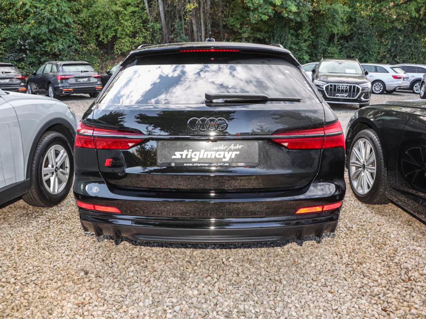 Bild über Audi S6 Avant TDI quattro tiptronic - für weitere Informationen kontaktieren Sie den Audi Partner