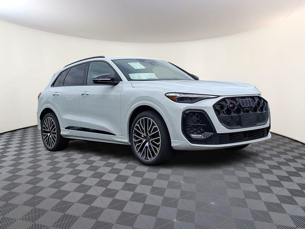 2026 Audi SQ5 Premium Plus quattro's photo
