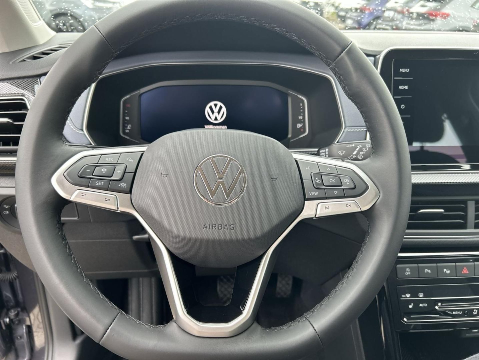 Volkswagen T-Cross Style