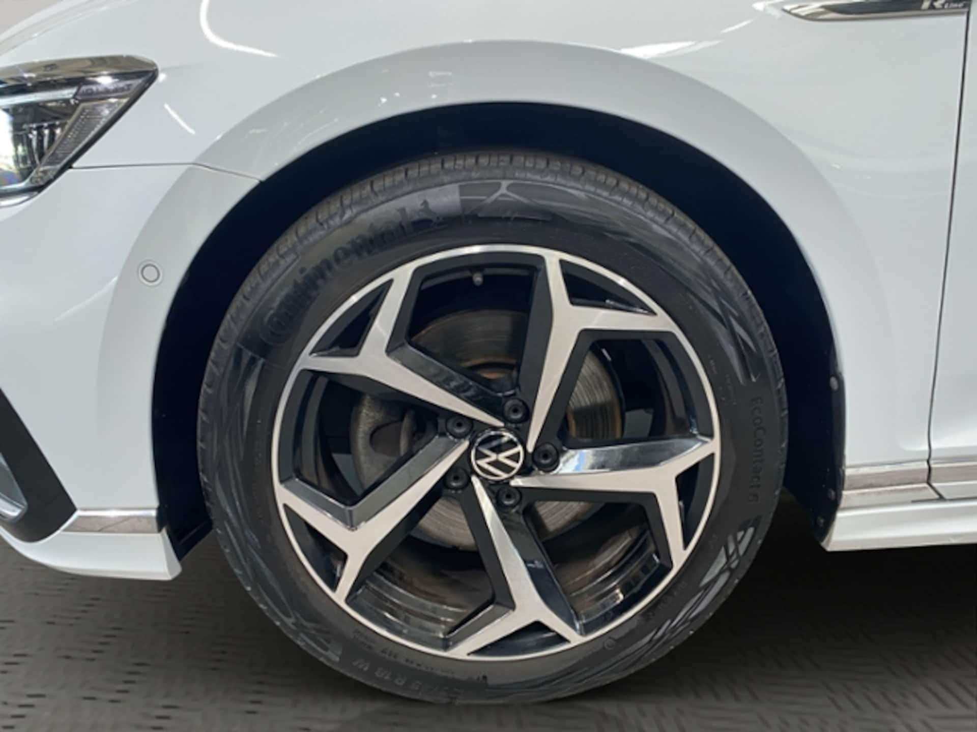 Volkswagen Passat Variant Elegance