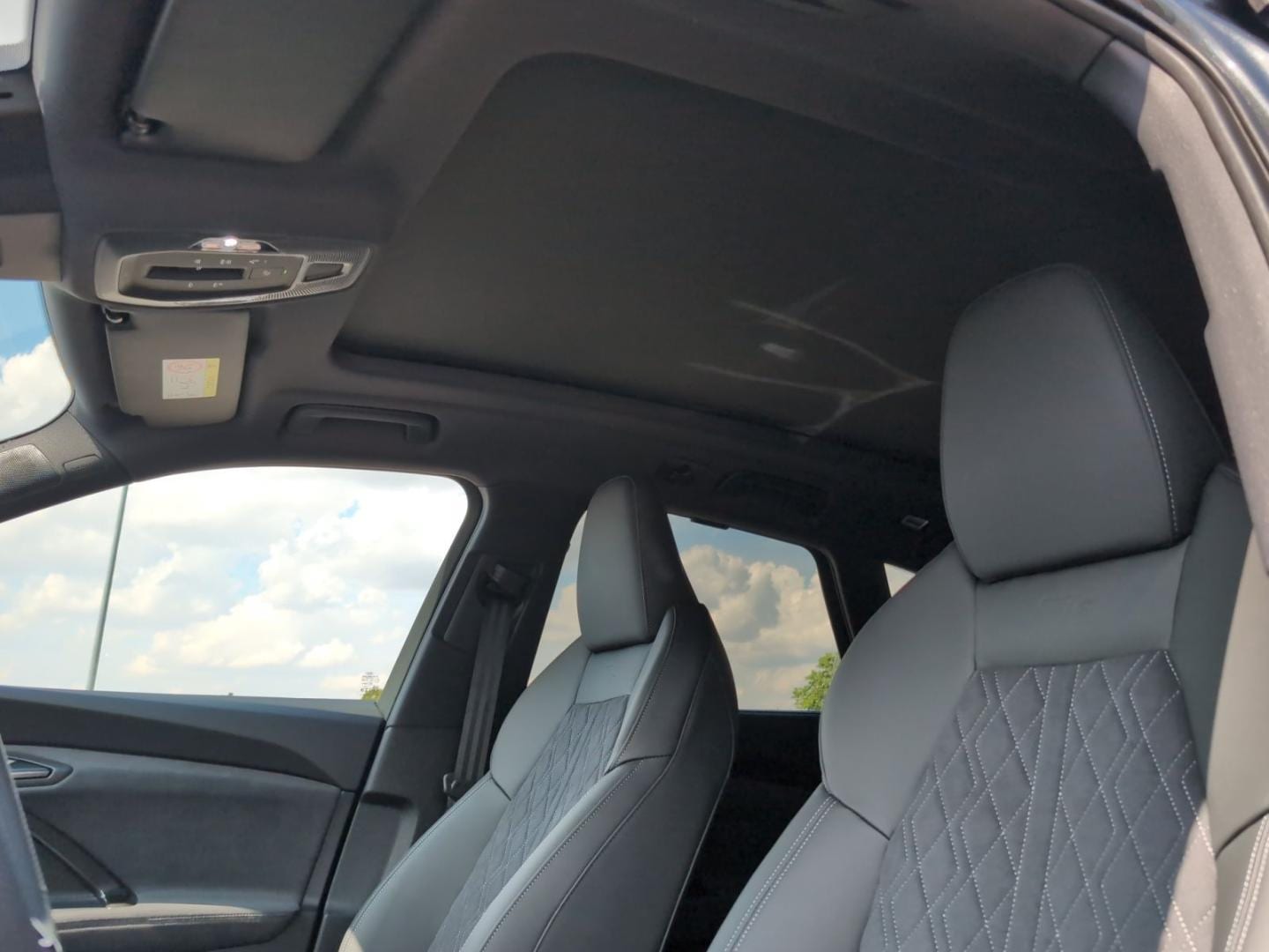 Bild über Audi Q5 SUV TDI quattro 220 kW S tronic - für weitere Informationen kontaktieren Sie den Audi Partner