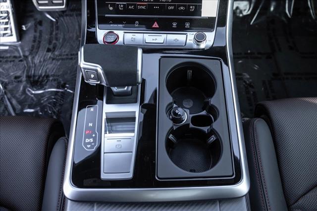 2026 Audi RS Q8 Base - Photo 18