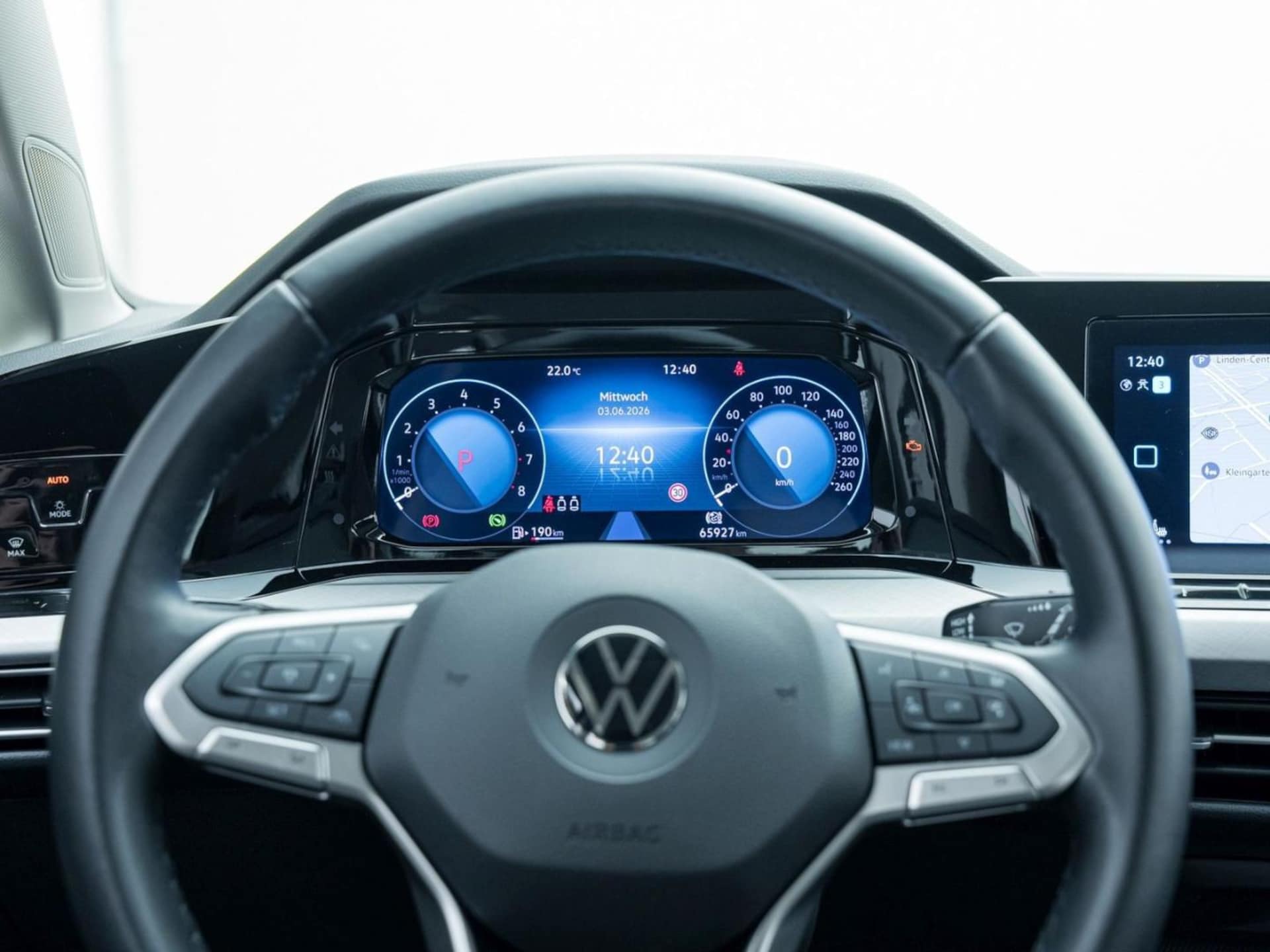 Volkswagen Golf Life