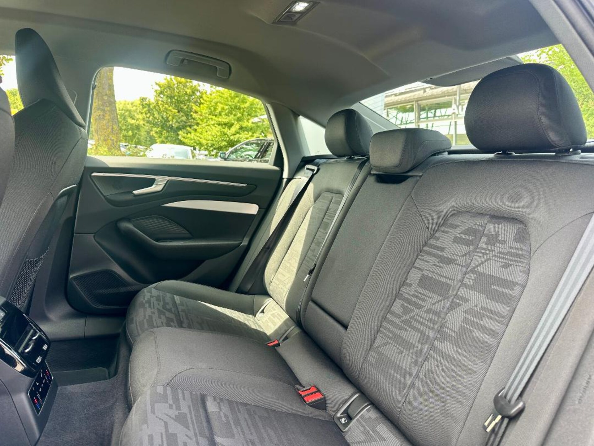 Audi A6 Limousine