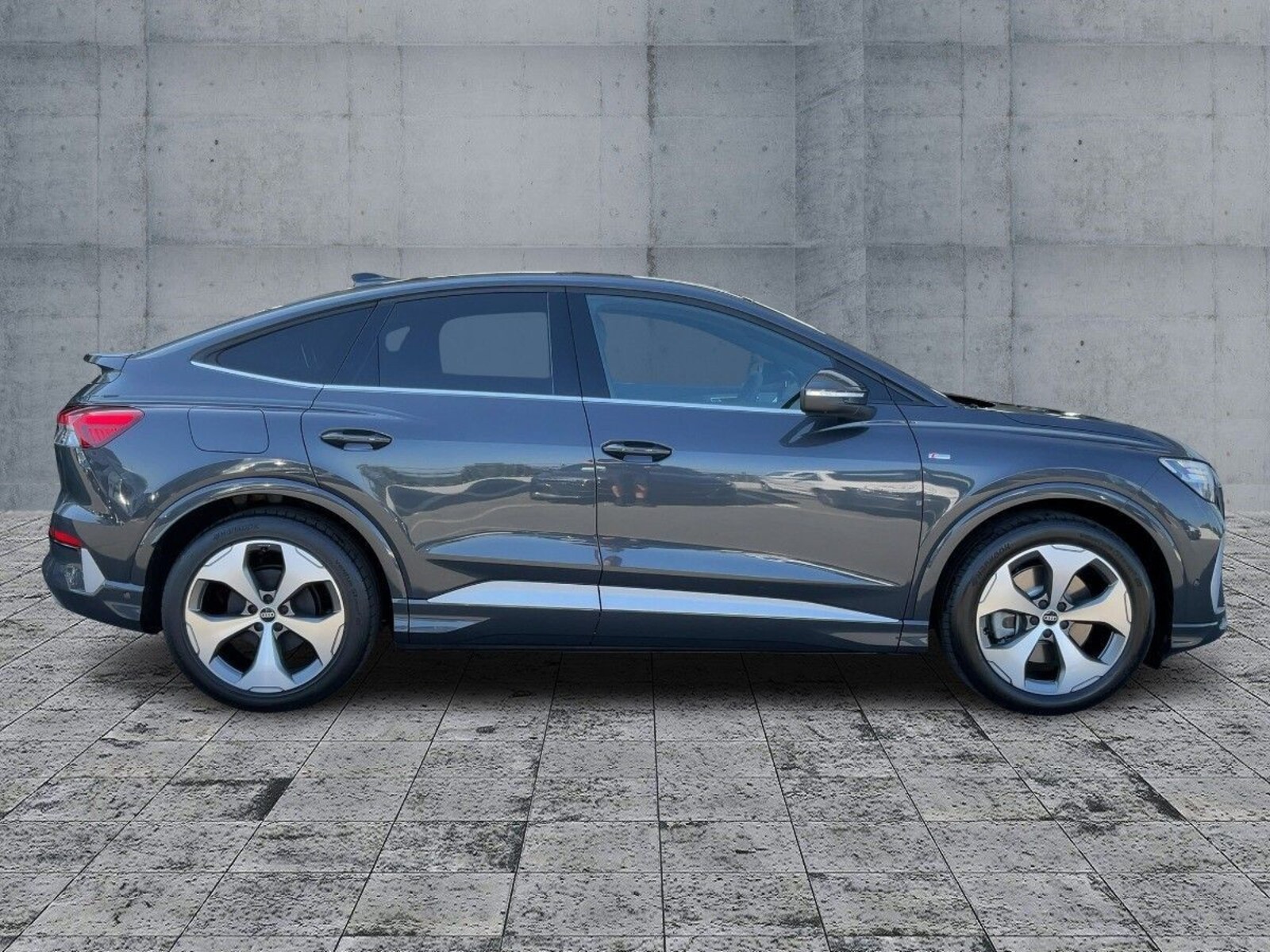 Audi Q4 Sportback e-tron – Bild 6