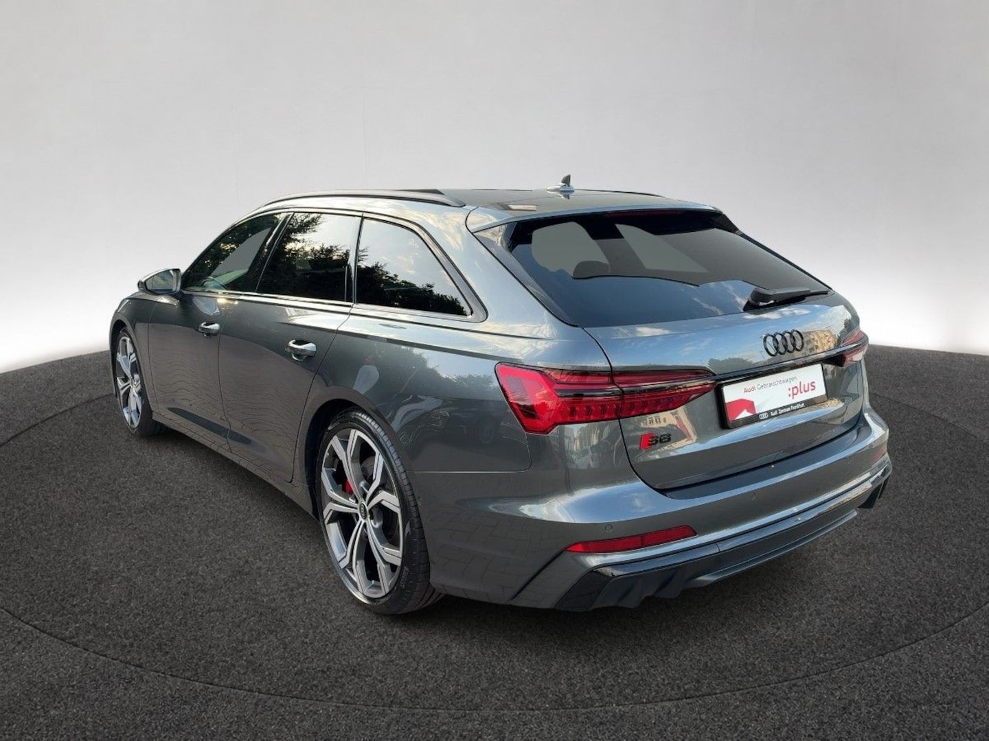Bild über Audi S6 Avant TDI quattro tiptronic - für weitere Informationen kontaktieren Sie den Audi Partner