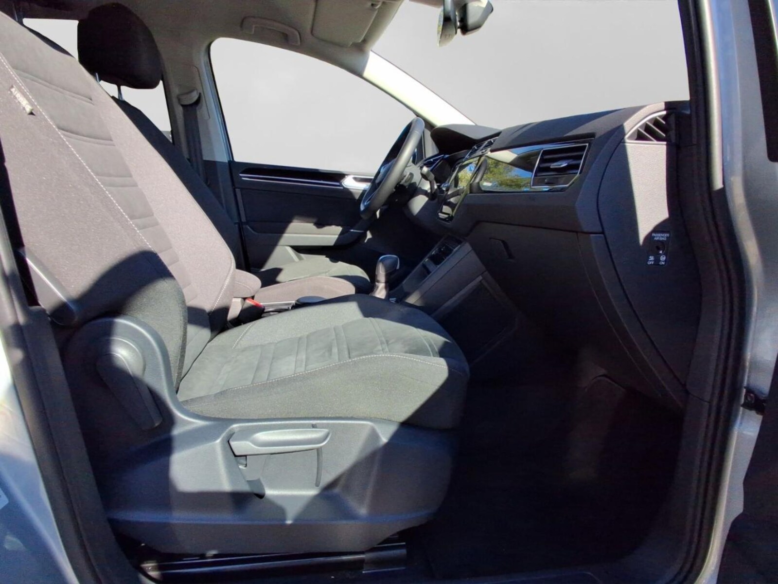 Volkswagen Touran – Bild 12