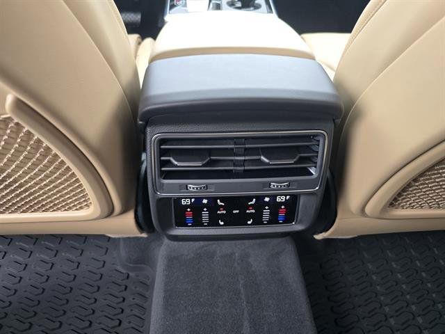 2025 Audi Q7 Prestige - Photo 22
