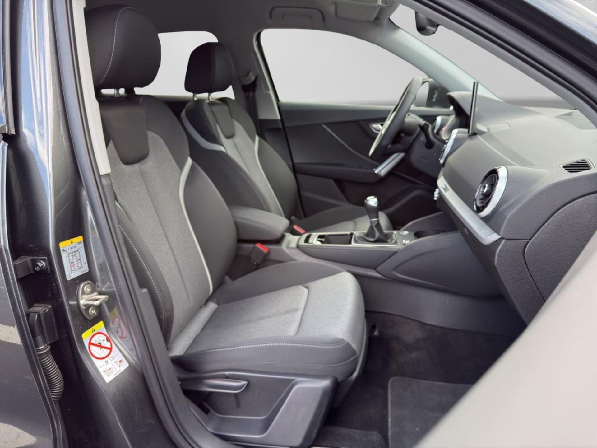 Audi Q2 S line