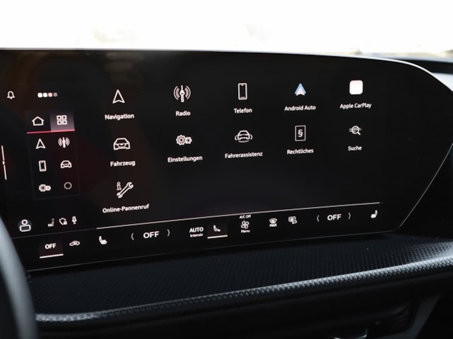 Bild über Audi Q5 SUV TDI quattro 150 kW S tronic - für weitere Informationen kontaktieren Sie den Audi Partner
