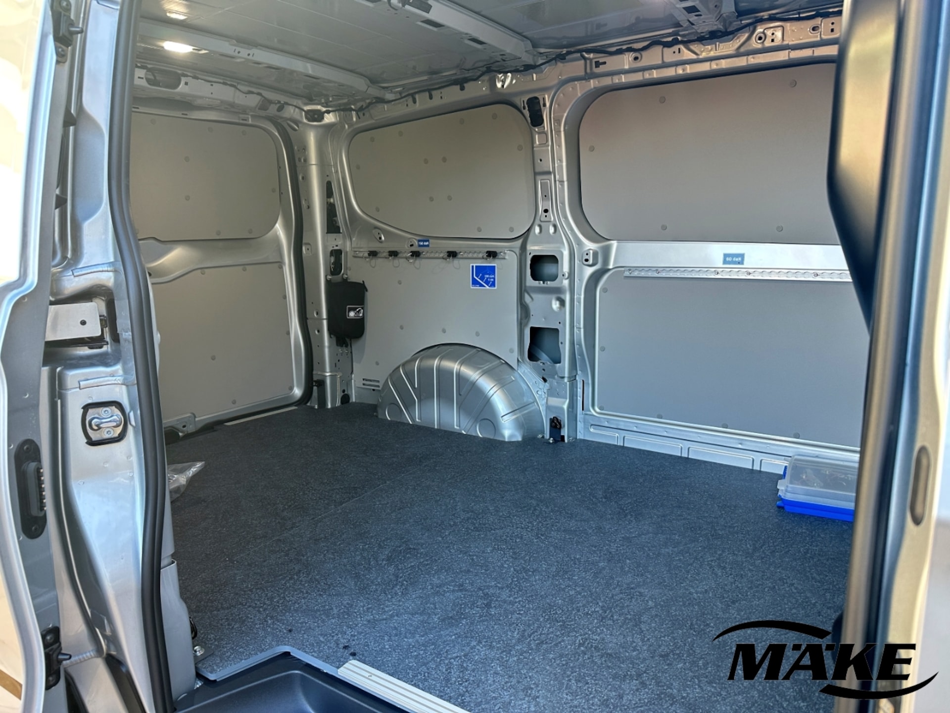 Volkswagen Transporter Kasten kurzer Radstand