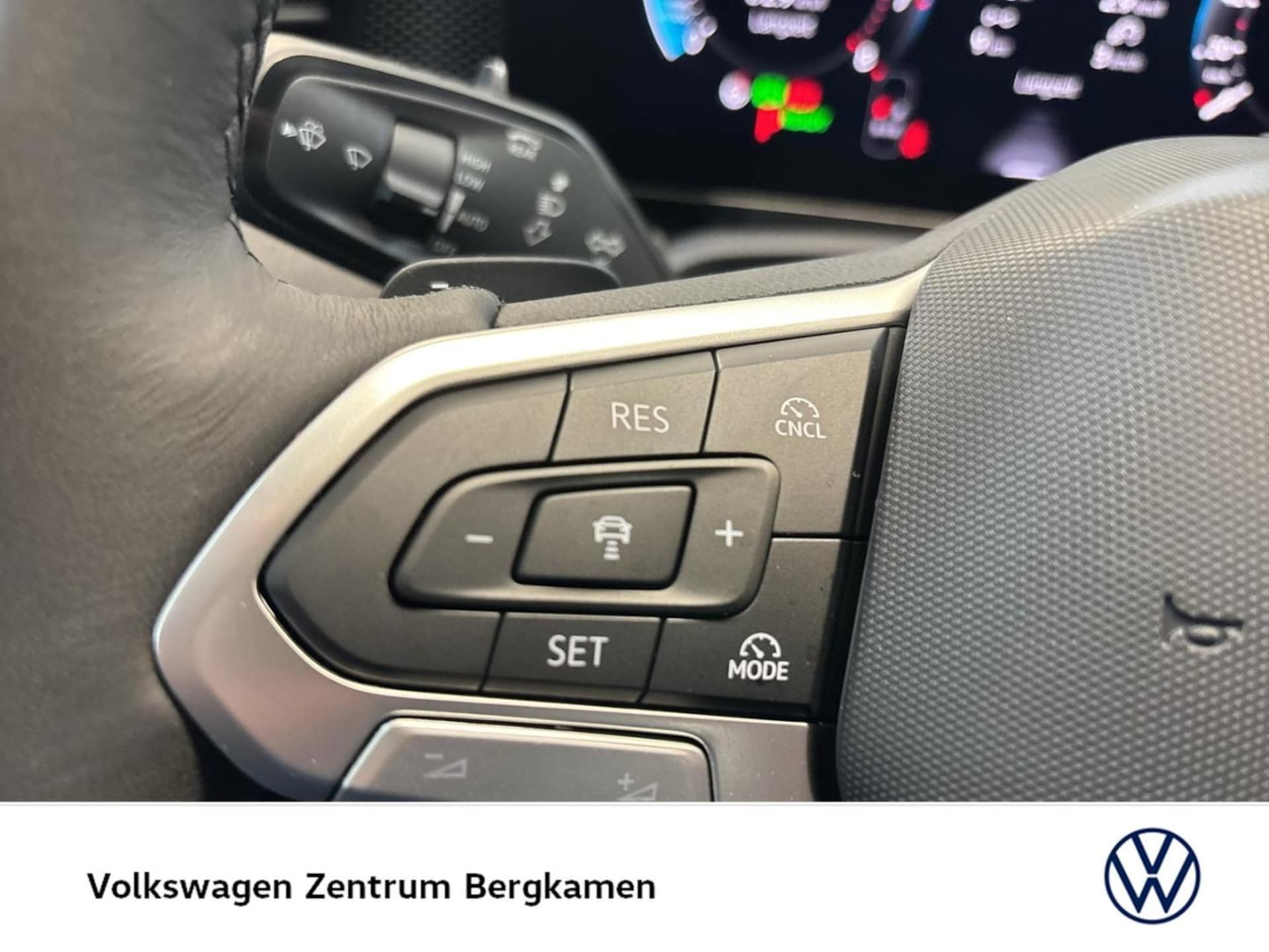Volkswagen Passat Basis-Modell