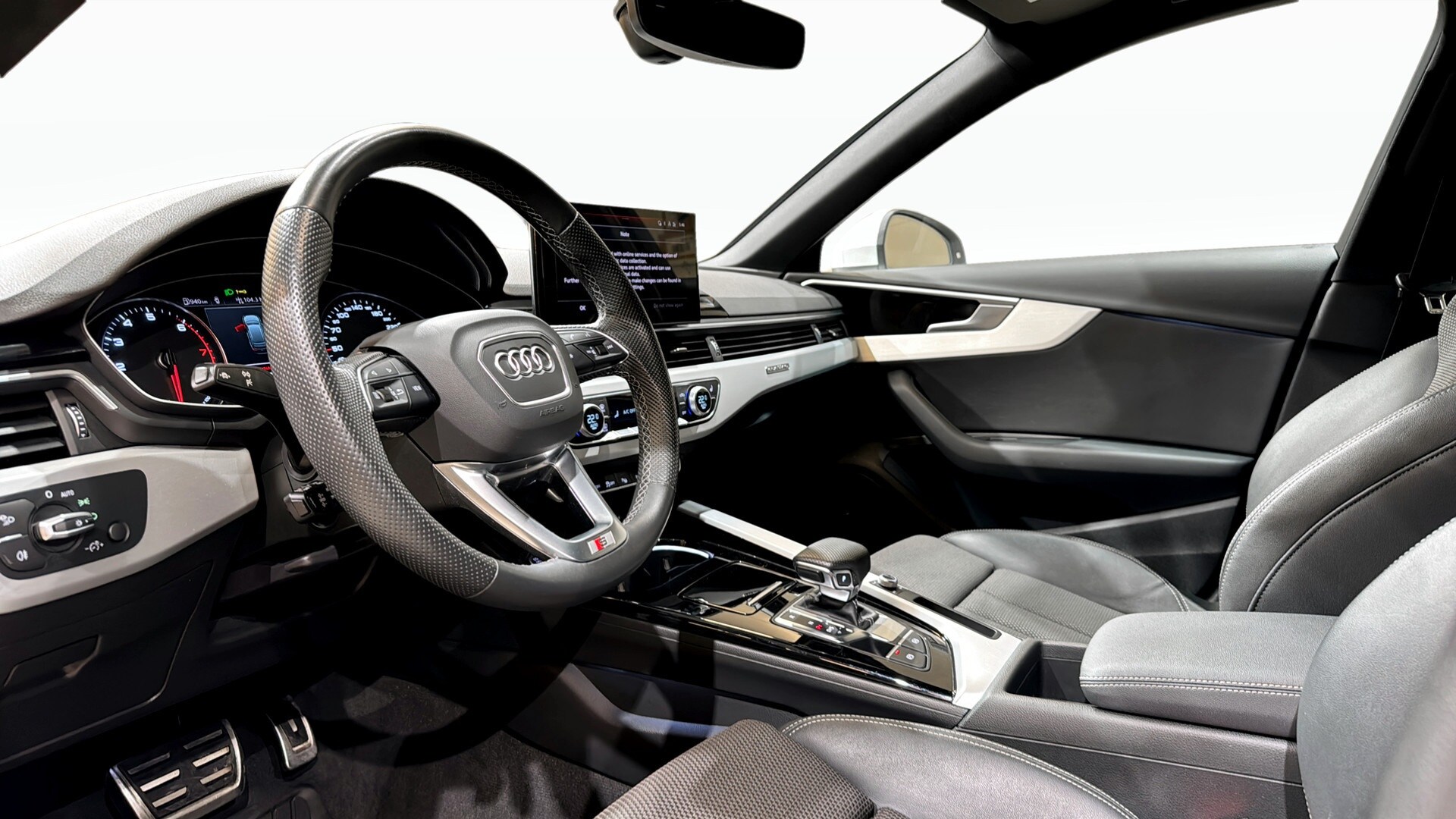 Image about Audi A4 Avant A4 Avant 40 TFSI quattro S line 204 hk S tronic